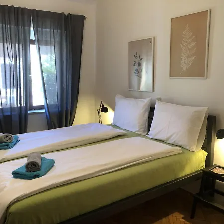 Apartment City
